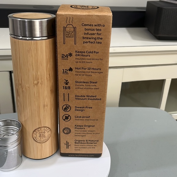 Leaf Life Sustainable Bamboo Tumbler with Tea Infuser & Strainer/ 17oz. New - Picture 4 of 5